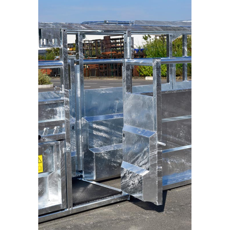 Feststehender Behandlungstreibgang Feststehender Behandlungstreibgang