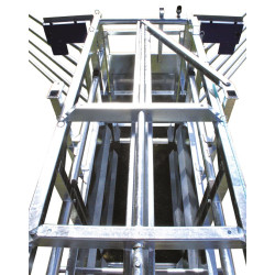 Feststehender Behandlungstreibgang Feststehender Behandlungstreibgang