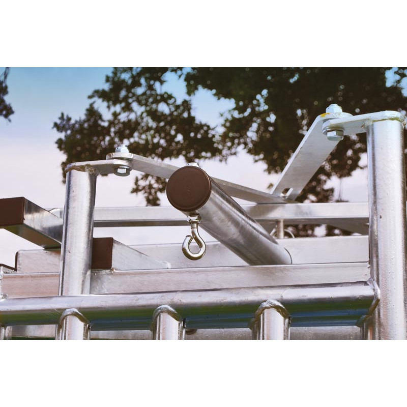 Behandlungsstand LFM - Feste Seiten - Verblechte seitliche Panels mit aufklappbarem Oberteil