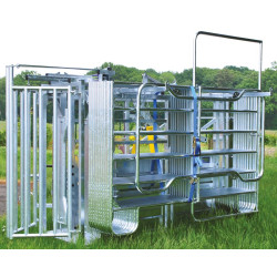 Fang- und Behandlungsstand LFM - 4 Seitentüren - Feste Seiten - Seitliche Panels