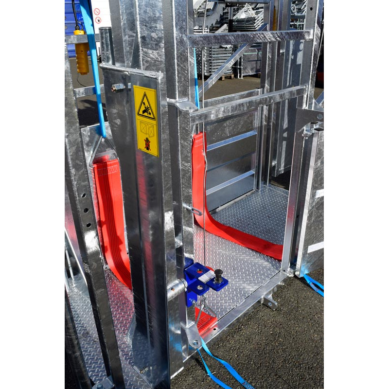 Fang- und Behandlungsstand LFM - 4 Seitentüren - Feste Seiten - Seitliche Panels