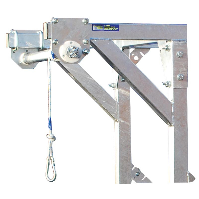 Fahrbarer Klauenpflegestand am Selbstfangfressgitter Fahrbarer Klauenpflegestand am Selbstfangfressgitter