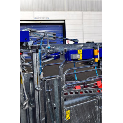 Schubvorrichtung Anti-Rücklauf, pneumatisch for cages manuelles