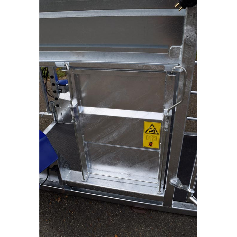 Verblechte seitliche Panels für Klauenpflegestand Full-Elec