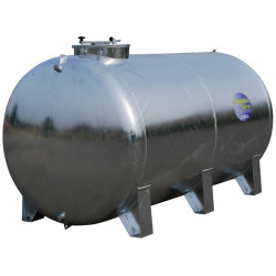 Wasserfässer auf Füßen 5200 L