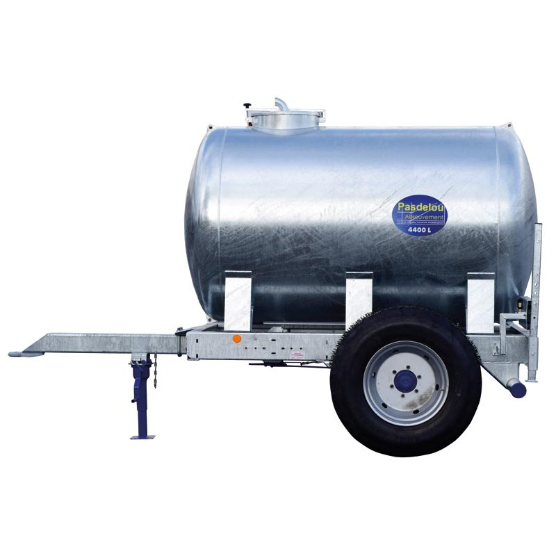 Wasserfässer auf Fahrgestell 4400 L