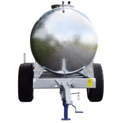 Wasserfässer auf Fahrgestell 6200 L