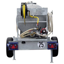 Wasserfässer auf Fahrgestell für Grünflächen 1100 L Wasserfässer auf Fahrgestell für Grünflächen 1100 L