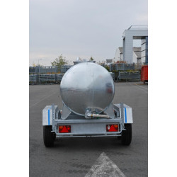 Wassertankwagen 2000 Liter Grünflächen - Straßen 90km/h - PTC 3,5 T Wassertankwagen 2000 Liter Grünflächen - Straßen 90km/h - PTC 3,5 T