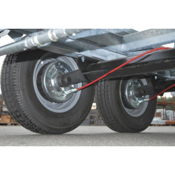 Wassertankwagen 2000 Liter Grünflächen - Straßen 90km/h - PTC 3,5 T Wassertankwagen 2000 Liter Grünflächen - Straßen 90km/h - PTC 3,5 T