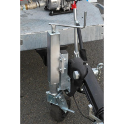 Wassertankwagen 2000 Liter Grünflächen - Straßen 90km/h - PTC 3,5 T Wassertankwagen 2000 Liter Grünflächen - Straßen 90km/h - PTC 3,5 T