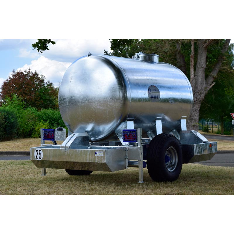 Tränke 200 l mit Schwimmerventil für Wasserfass Tränke 200 l mit Schwimmerventil für Wasserfass