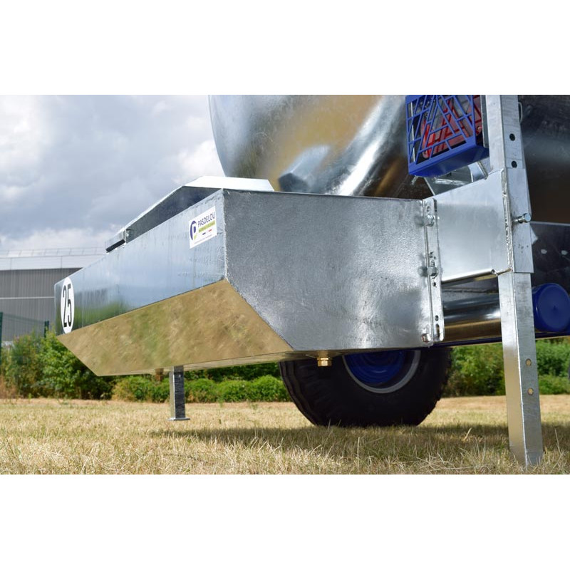 Tränke 200 l mit Schwimmerventil für Wasserfass Tränke 200 l mit Schwimmerventil für Wasserfass