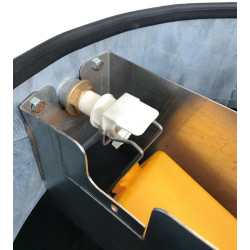 Schwimmerventil zum automatischen Befüllen des Wasserfasses