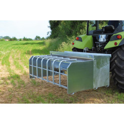 einfacher Selektionsfutterautomat 265 l mit Lämmerschlupf