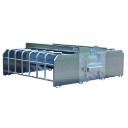 doppelter Selektionsfutterautomat 450 l mit Lämmerschlupf