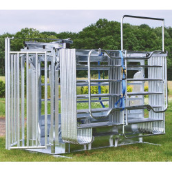 Behandlungsstand LFM - Feste Seiten - Verblechte seitliche Panels mit aufklappbarem Oberteil Behandlungsstand LFM - Feste Seiten - Verblechte seitliche Panels mit aufklappbarem Oberteil