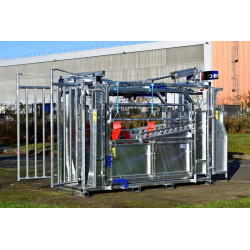Fang- und Behandlungsstand LVM - 4 Seitentüren - Breitenverstellbare Seiten - Seitenwände mit Türen