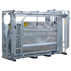 Fang- und Behandlungsstand LVM - Verblechte Panels - breitenverstellbare Seiten - verblechte seitliche Panels Fang- und Behandlungsstand LVM - Verblechte Panels - breitenverstellbare Seiten - verblechte seitliche Panels