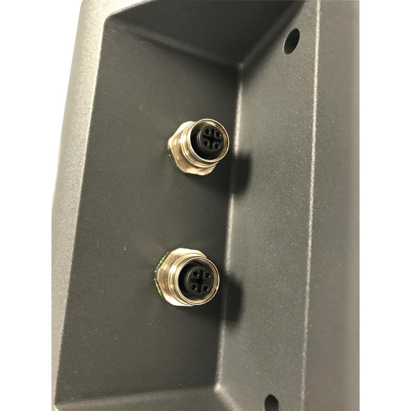 Fang- und Behandlungsstand LVAPI - Verblechte Panels - Breitenverstellbare Seiten - verblechte seitliche Panels, öffnend.