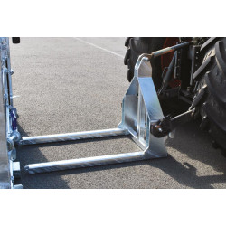 Dreipunktaufhängung für stände mit breitenverstellbaren Seiten