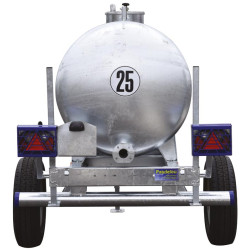Wasserfässer auf Fahrgestell 1100 L Wasserfässer auf Fahrgestell 1100 L