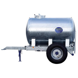 Wasserfässer auf Fahrgestell 4400 L Wasserfässer auf Fahrgestell 4400 L