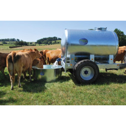 Wasserfässer auf Fahrgestell 4400 L Wasserfässer auf Fahrgestell 4400 L