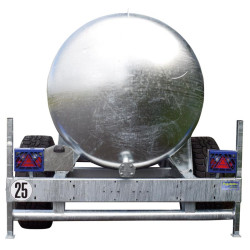 Wasserfässer auf Fahrgestell 6200 L