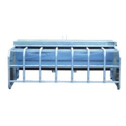 einfacher Selektionsfutterautomat 265 l mit Lämmerschlupf